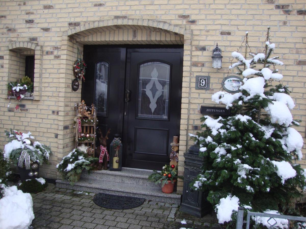 Eifelferienwohnungen "Familie Saxler" Bereborn Exteriör bild